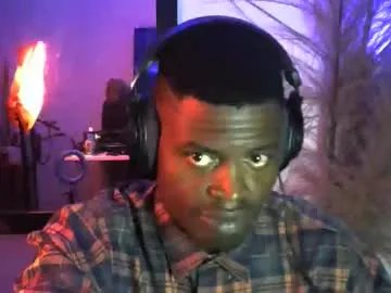 Freechat brayan1111x on Chaturbate