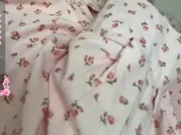 Freechat emeraldcotton on Chaturbate