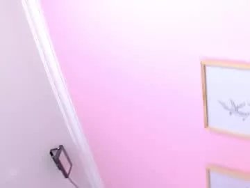 little_effy18_ on Chaturbate 