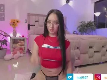 Freechat nathaly_star04 on Chaturbate