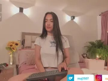 Freechat nathaly_star04 on Chaturbate