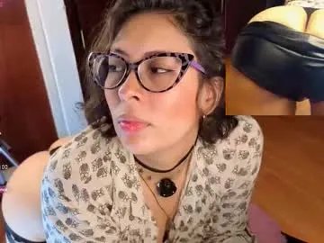 Freechat sophiadumont on Chaturbate