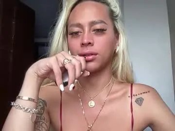 Freechat xmonstrouscockivy on Chaturbate