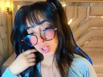 Group zoe_r_ on Chaturbate