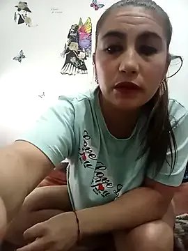 AddyStuart_ on StripChat 