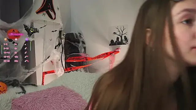 Freechat AmiLewis on StripChat