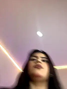 Freechat Kariina__69 on StripChat