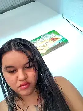Freechat KattalellaGomez on StripChat