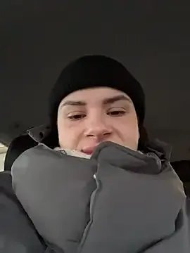 Freechat MiraReach on StripChat