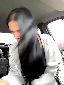 Freechat MiraReach on StripChat