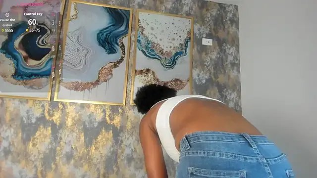 Freechat MonicaSchwartz on StripChat