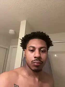 Freechat Yungandhungd on StripChat