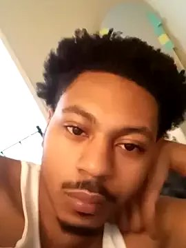 Freechat Yungandhungd on StripChat